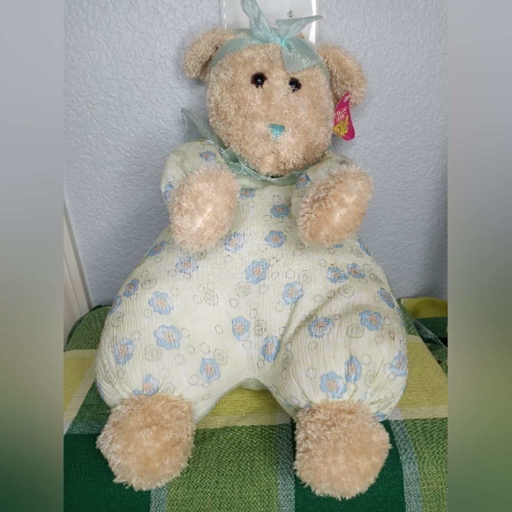 NWT Sugar Loaf Large 20" Soft Plush Cream Color Girl Teddy Bear
